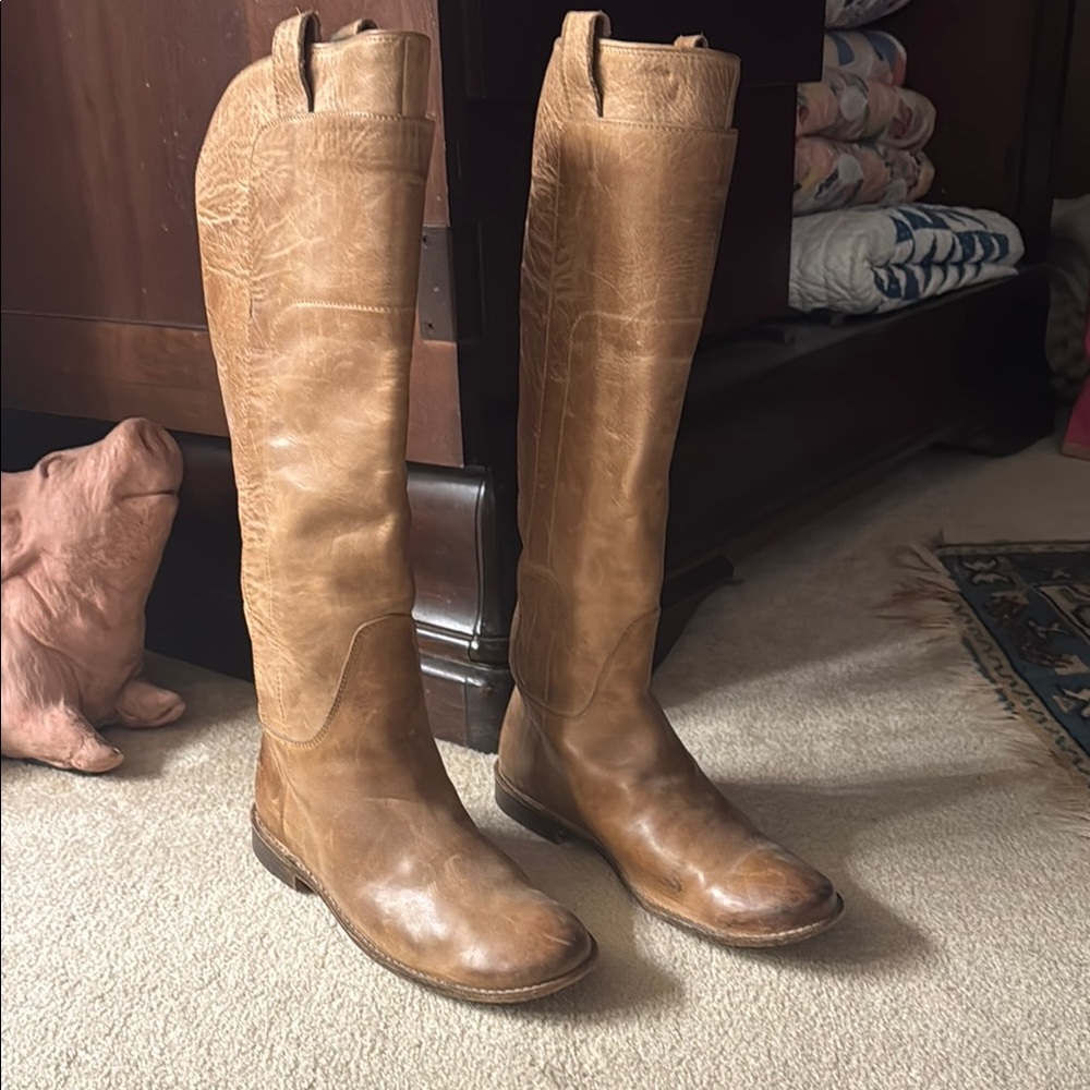 Frye Tan Heeled Boots Timeless Equestrian Style